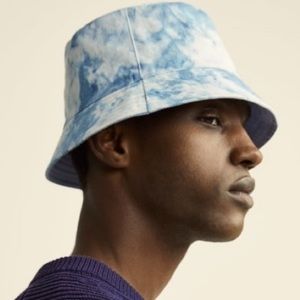 Zara reversible chambray men hat white blue tie dye Med